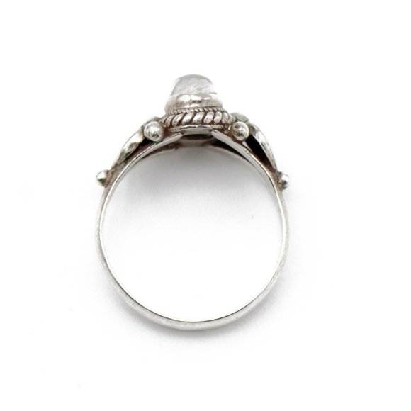 Moonstone & Leaf Silver Ring - Picture 3 of 3